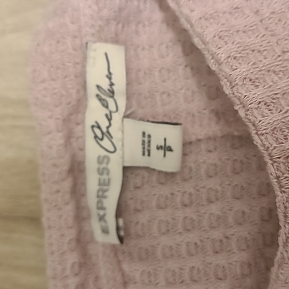 Express new without tags soft pink sweater tee - Picture 2 of 5